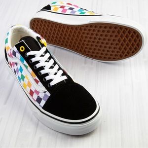 VANS Old Skool Rainbow Checkerboard Sneaker
